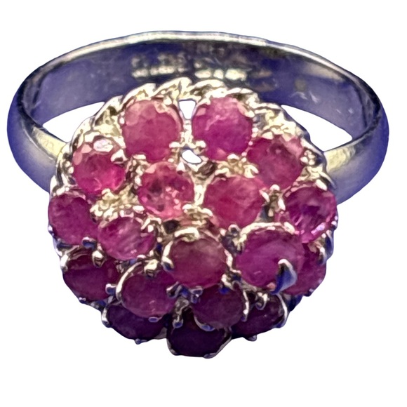 Elegant Pink Cluster Ring with 925 Sterling silver band size 8 - Picture 4 of 6